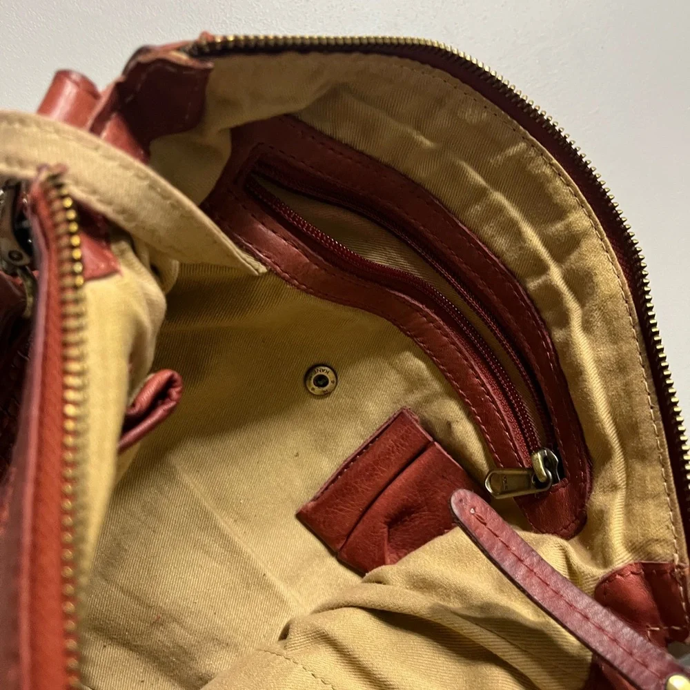 MILO Genuine Leather Canada Woven Leather Crossbody Bag 🤎